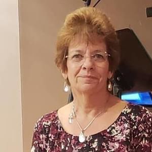 Meet your Posher, Nancy